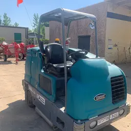 2018 Tennant T-20 Scrubber