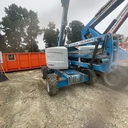 2013 Genie Z-45/25J IC Articulating Boom Lift