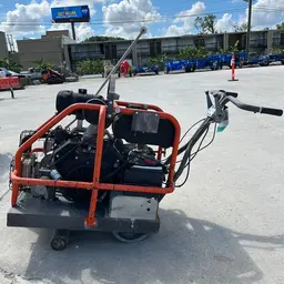 2018 Husqvarna SOFF CUT 4000 Street Saw/Blade