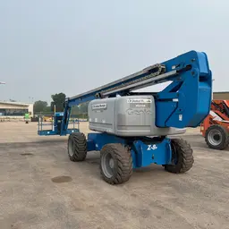2015 Genie Z-80/60 Articulating Boom Lift