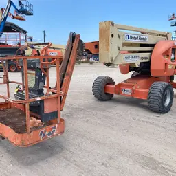 2015 JLG 450AJ Articulating Boom Lift