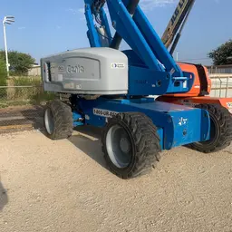 2014 Genie S-80X Boom Lift