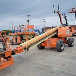 2013 JLG 600S Boom Lift
