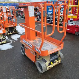 2014 JLG 1230ES Self-Propelled One-Person Lift