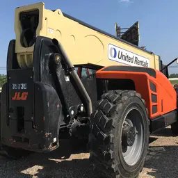 2016 JLG 1055 Forklift