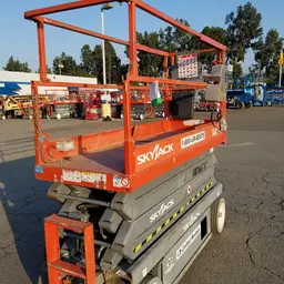 2015 Skyjack SJIII3226 Scissor Lift