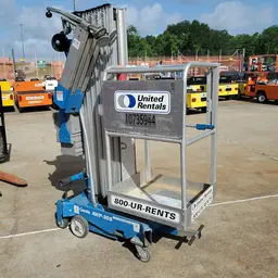 2018 Genie AWP-30SDC Pusharound Lift