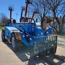 2015 Genie GTH-1256 Forklift