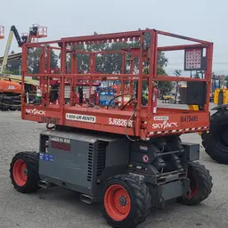 2016 Skyjack SJ6826RT Rough Terrain Scissor Lift