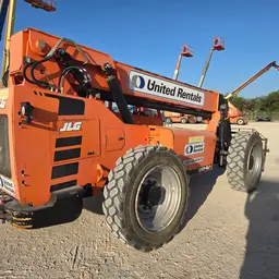 2017 SKYTRAK 6042 Forklift