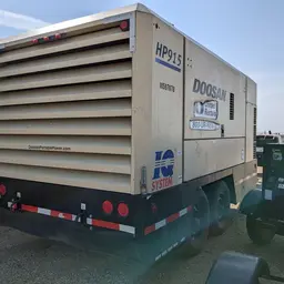 2017 Doosan HP915WCU-T4F Air Compressor