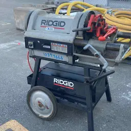 2015 RIDGID 1224 Pipe Threading