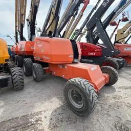 2017 JLG 460SJ Boom Lift