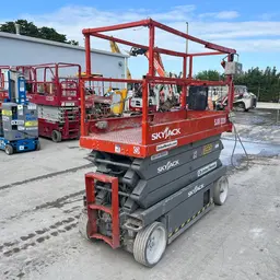 2015 Skyjack SJIII3226 Scissor Lift
