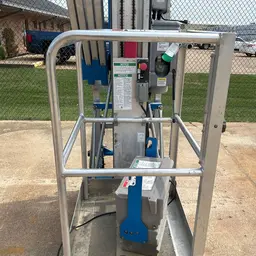 2018 Genie AWP-40SDC Pusharound Lift