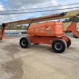 2013 JLG 800AJ Articulating Boom Lift
