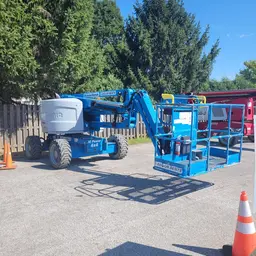 2015 Genie Z-45/25J IC Articulating Boom Lift