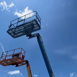 2014 Genie Z-80/60 Articulating Boom Lift