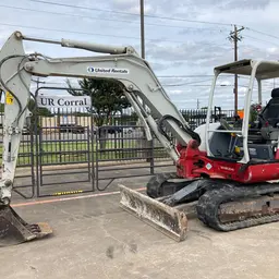2017 Takeuchi TB260R Mini Excavator
