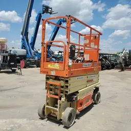 2017 JLG 2632ES Scissor Lift