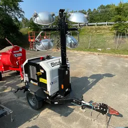 2018 Allmand NIGHT LIGHT V Towable Light Tower