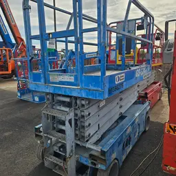 2015 Genie GS-3246 Scissor Lift