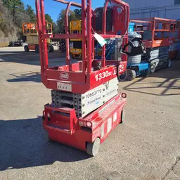 2017 MEC 1330SE Scissor Lift