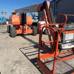 2015 JLG 800AJ Articulating Boom Lift