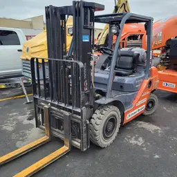 2019 Toyota 8FGU25 Warehouse Forklift