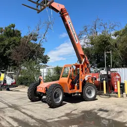 2014 SKYTRAK 6042 Forklift