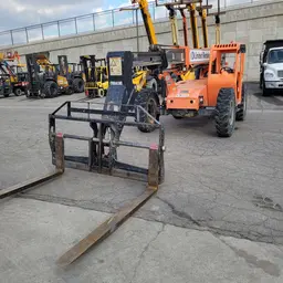 2017 SKYTRAK 6036 Forklift