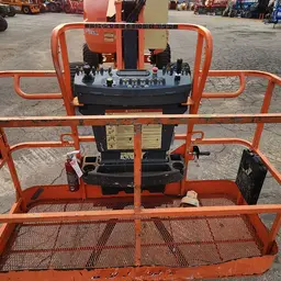 2015 JLG 450AJ Articulating Boom Lift