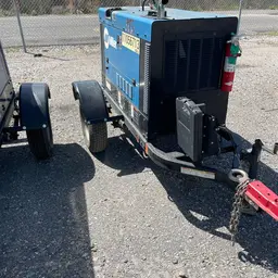 2020 Miller Welders Big Blue 300R Welder