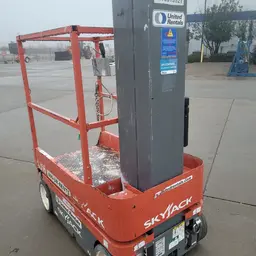 2016 Skyjack SJ16 Self-Propelled One-Person Lift