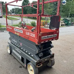 2018 Skyjack SJIII3226 Scissor Lift