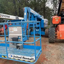 2014 Genie Z-60/34 Articulating Boom Lift