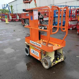 2014 JLG 1230ES Self-Propelled One-Person Lift