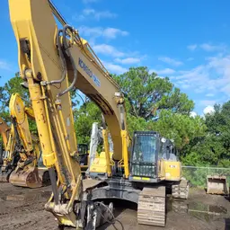 2018 Kobelco SK350LC-10 Excavator