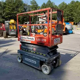 2013 Skyjack SJIII3219 Scissor Lift