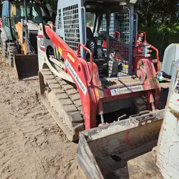2018 Takeuchi TL8W Track Loader
