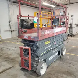 2016 Skyjack SJIII3226 Scissor Lift