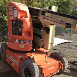 2013 JLG E300AJP Articulating Boom Lift