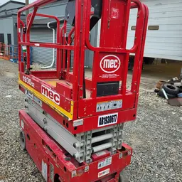 2017 MEC 1930SE Scissor Lift