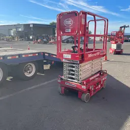 2018 MEC MICRO 19 Scissor Lift