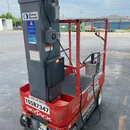 2017 Skyjack SJ16 Self-Propelled One-Person Lift
