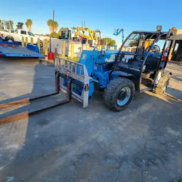 2017 Genie GTH-5519 Forklift