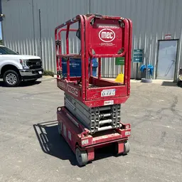 2017 MEC 1330SE Scissor Lift