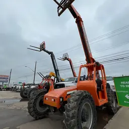 2015 SKYTRAK 6042 Forklift