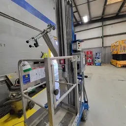 2018 Genie AWP-40SDC Pusharound Lift