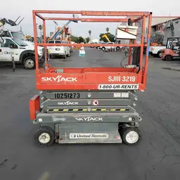 2014 Skyjack SJIII3219 Scissor Lift